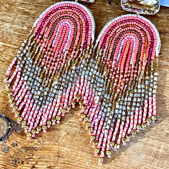 🌺🎉HP🎉🌺 NWT Deepa Gurnani Luxe Beaded Fringe Chandeliers - Picture 8 of 16